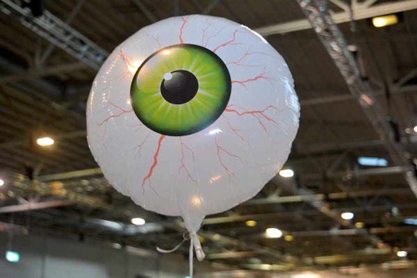 Spiel 23 in Essen: Auge als Luftballon - Foto von Riemi